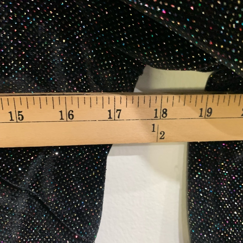 Calvin Klein Long Sleeve V-Neck Sheath with Ruffle Skirt Detail Dress Size 10 - Picture 9 of 12